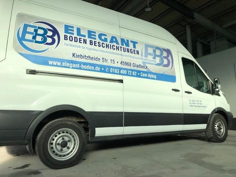 Beschrifteter Kastenwagen von Elegant Boden Beschichtungen